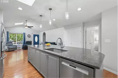 3001 N Center St, Newberg, OR 97132 - Photo 10