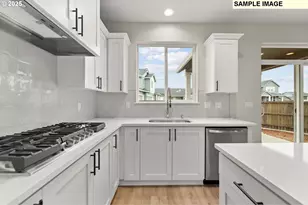 941 NE Sagebrush Dr, Estacada, OR 97023 - Photo 10