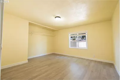 2031 NE Kennedy Cir #29, Keizer, OR 97303 - Photo 10