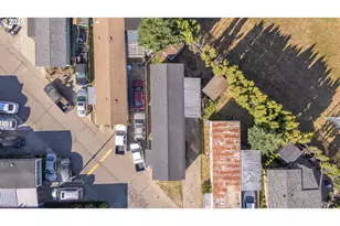 2031 NE Kennedy Circle, Keizer, OR 97303 - Photo 12