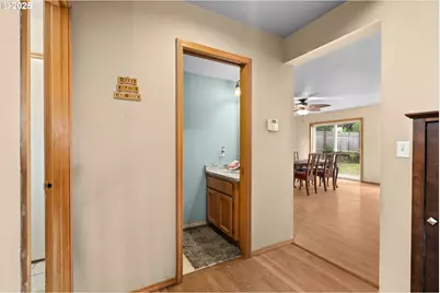 10722 SE Lexington St, Portland, OR 97266 - Photo 24
