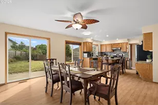 10722 SE Lexington St, Portland, OR 97266 - Photo 18