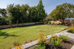 1050 Atwater Rd, Lake Oswego, OR 97034 - Photo 26