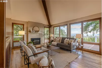 2 Nansen Summit, Lake Oswego, OR 97035 - Photo 2