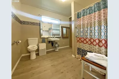 713 Pioneer Rd, Brookings, OR 97415 - Photo 10