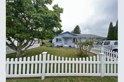 713 Pioneer Rd, Brookings, OR 97415 - Photo 2