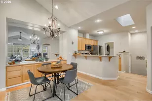 4555 Summerlinn Way, West Linn, OR 97068 - Photo 10