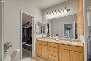 4555 Summerlinn Way, West Linn, OR 97068 - Photo 16