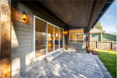 2077 5th Ave, West Linn, OR 97068 - Photo 32