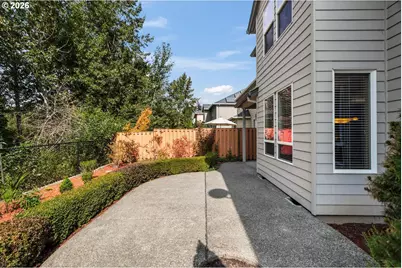 581 NW Cambray Pl, Beaverton, OR 97006 - Photo 44