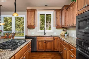 581 NW Cambray Pl, Beaverton, OR 97006 - Photo 16