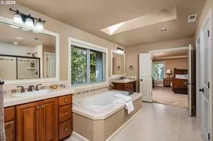 581 NW Cambray Pl, Beaverton, OR 97006 - Photo 28