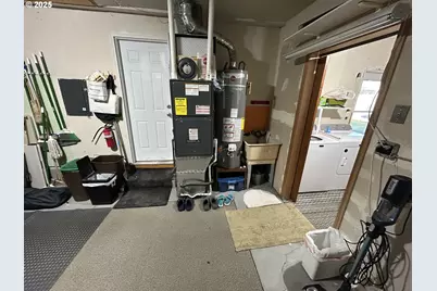 1753 Jansen Way, Woodburn, OR 97071 - Photo 16