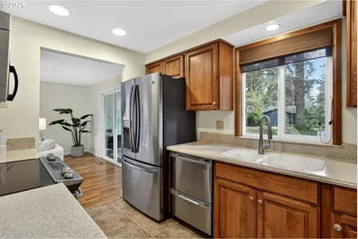 12715 NE 7th Pl, Vancouver, WA 98684 - Photo 18