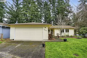 12715 NE 7th Pl, Vancouver, WA 98684 - Photo 2