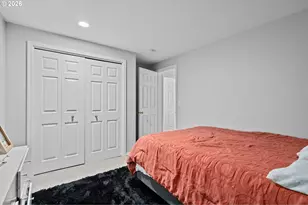 18220 SE Pine St, Portland, OR 97233 - Photo 8