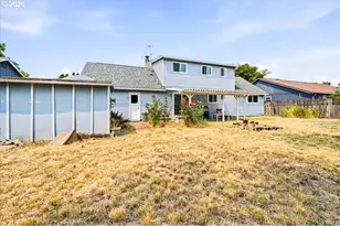 552 SE 32nd Ave, Hillsboro, OR 97123 - Photo 26