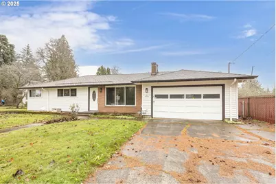 1117 SE 135th Ave, Portland, OR 97233 - Photo 2