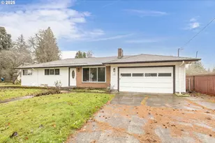 1117 SE 135th Ave, Portland, OR 97233 - Photo 2