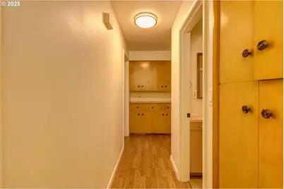 1117 SE 135th Ave, Portland, OR 97233 - Photo 14