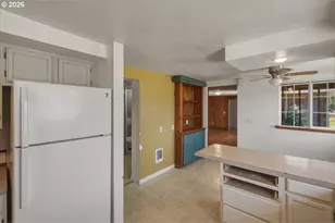 1290 Riggs Hill Rd, Sweet Home, OR 97386 - Photo 10