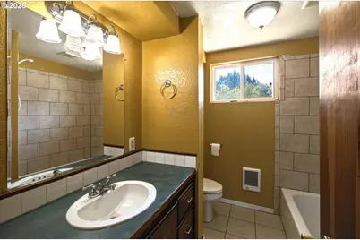 1290 Riggs Hill Rd, Sweet Home, OR 97386 - Photo 26