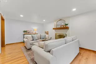 5271 Chinook Ct, Lake Oswego, OR 97035 - Photo 8