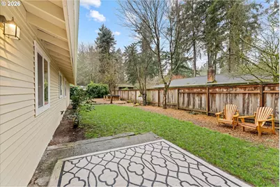 5271 Chinook Ct, Lake Oswego, OR 97035 - Photo 4