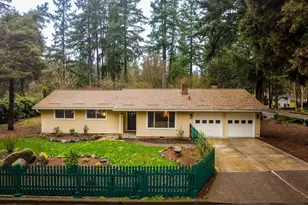 5271 Chinook Ct, Lake Oswego, OR 97035 - Photo 1