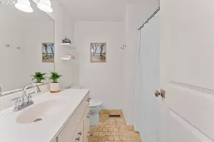 5271 Chinook Ct, Lake Oswego, OR 97035 - Photo 18