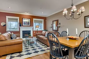 210 NE 5th St, Gresham, OR 97030 - Photo 8