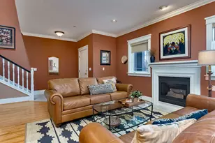 210 NE 5th St, Gresham, OR 97030 - Photo 10