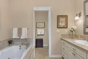 210 NE 5th St, Gresham, OR 97030 - Photo 24