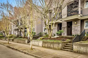 210 NE 5th St, Gresham, OR 97030 - Photo 2