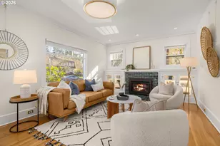 4203 NE 32nd Pl, Portland, OR 97211 - Photo 4