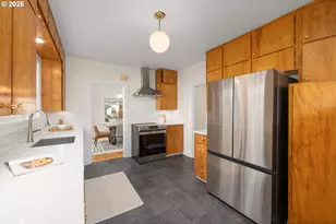 4203 NE 32nd Pl, Portland, OR 97211 - Photo 16