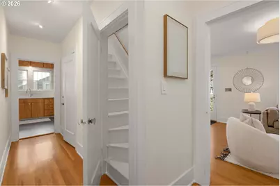 4203 NE 32nd Pl, Portland, OR 97211 - Photo 22