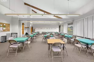 10820 SW Meadowbrook Dr, Portland, OR 97224 - Photo 32