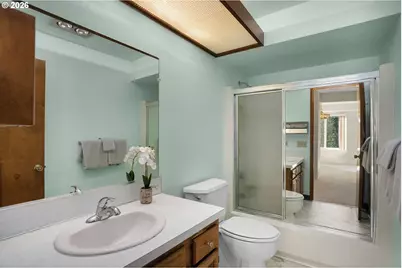 10820 SW Meadowbrook Dr #62, Portland, OR 97224 - Photo 16