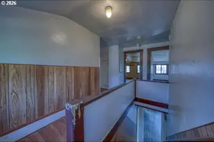 1090 Fir Ave, Reedsport, OR 97467 - Photo 18
