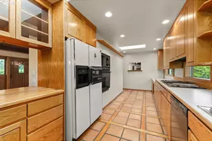 2233 Riverside Dr, Myrtle Creek, OR 97457 - Photo 18