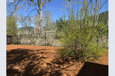 6074 Pebble Ct, Springfield, OR 97478 - Photo 38