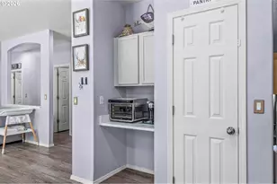 6074 Pebble Ct, Springfield, OR 97478 - Photo 14