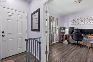 6074 Pebble Ct, Springfield, OR 97478 - Photo 6