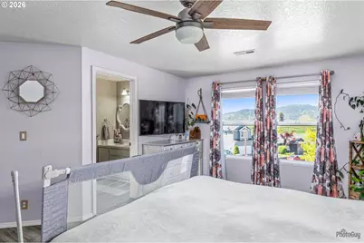 6074 Pebble Ct, Springfield, OR 97478 - Photo 22