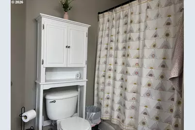 6074 Pebble Ct, Springfield, OR 97478 - Photo 28