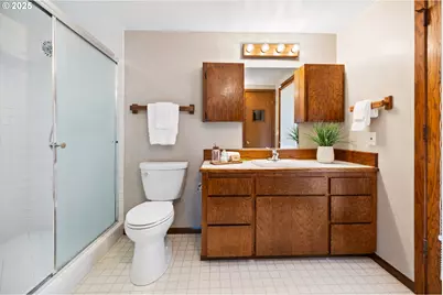 19305 NW Athena Pl, Portland, OR 97229 - Photo 20