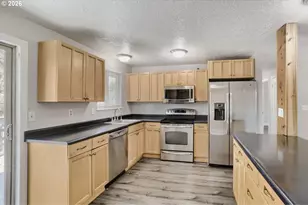 19160 Clairmont Way, Oregon City, OR 97045 - Photo 12