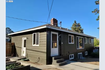 1820 Jefferson St, The Dalles, OR 97058 - Photo 2