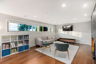 860 Skyland Dr, Lake Oswego, OR 97034 - Photo 34